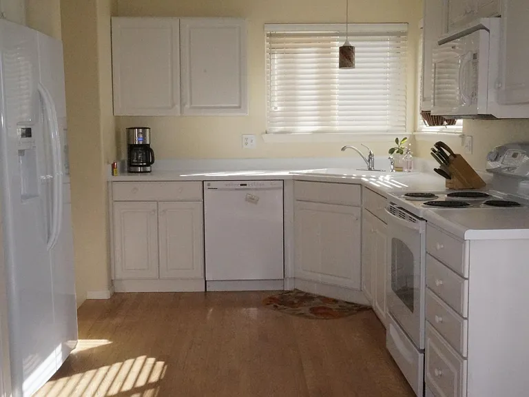 9801 Chadwick Way — Photo 10