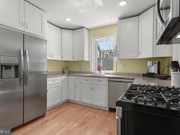 4th image of 12351 Scaggsville Rd