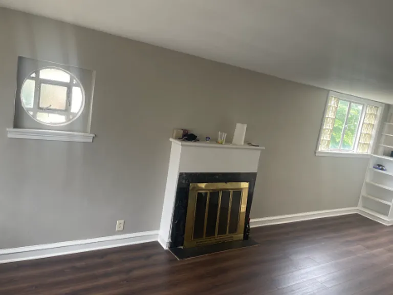 504 N Pleasant Pl #B — Photo 2