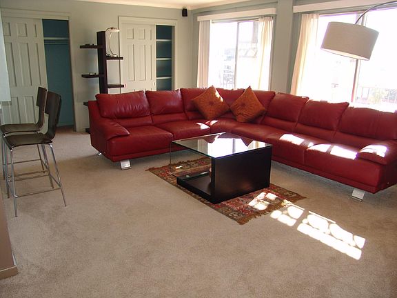 3rd image of 309 Opal St APT 3B