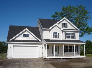 16 Wagner Farm Rd, Gorham, ME 04038