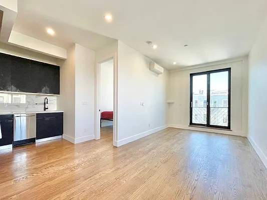 Rented by Doorway NYC, LLC | media 2