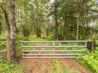 49869 Pebble Dr, Gates, OR 97346