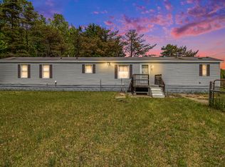 2405 175th Ave, Morley, MI