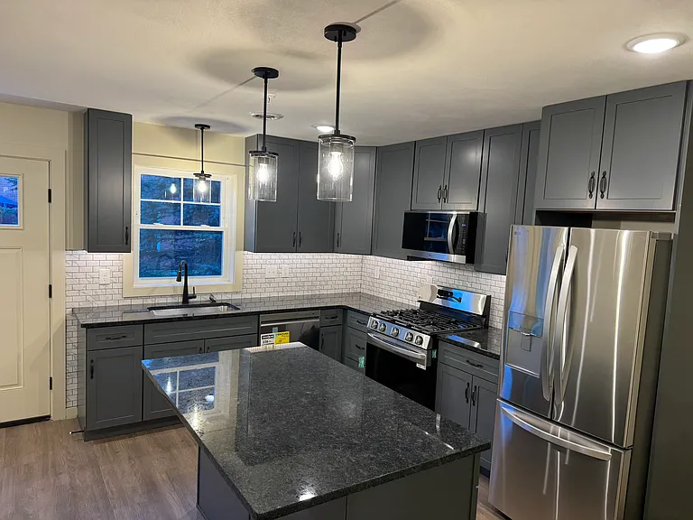 6 Locust Ave #4 — Photo 11