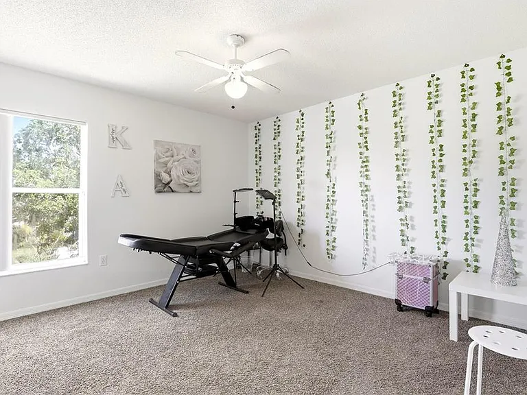 130 Westmoreland Cir — Photo 28