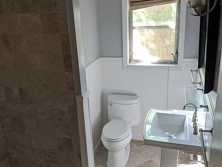 309 W Cornwallis Rd — Photo 10