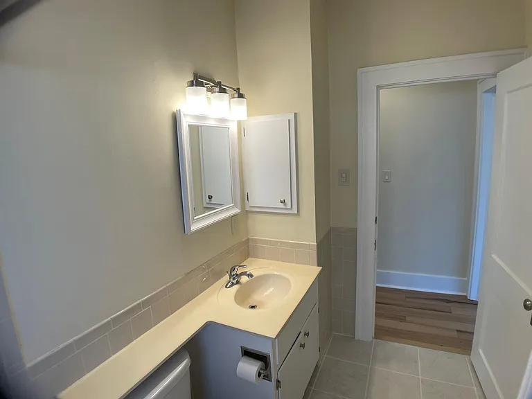 133 N Bluff Ave — Photo 12