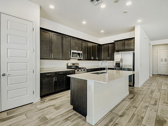 23080 E Roundup Way Print Quality 007 07 Kitchen