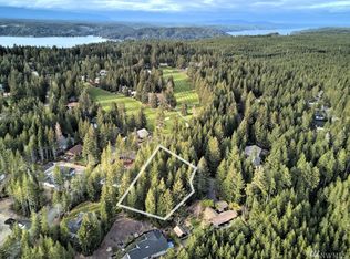 30 E Susan Ln, Union, WA 98592