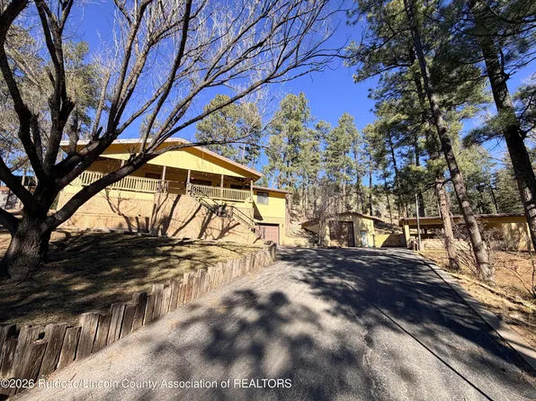 200 Forrest Ln, Ruidoso, NM 88345