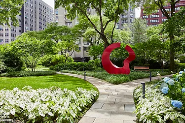 Rented by Brown Harris Stevens