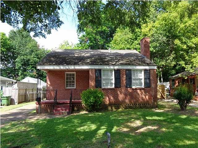 1st image of 24 Bradley Dr