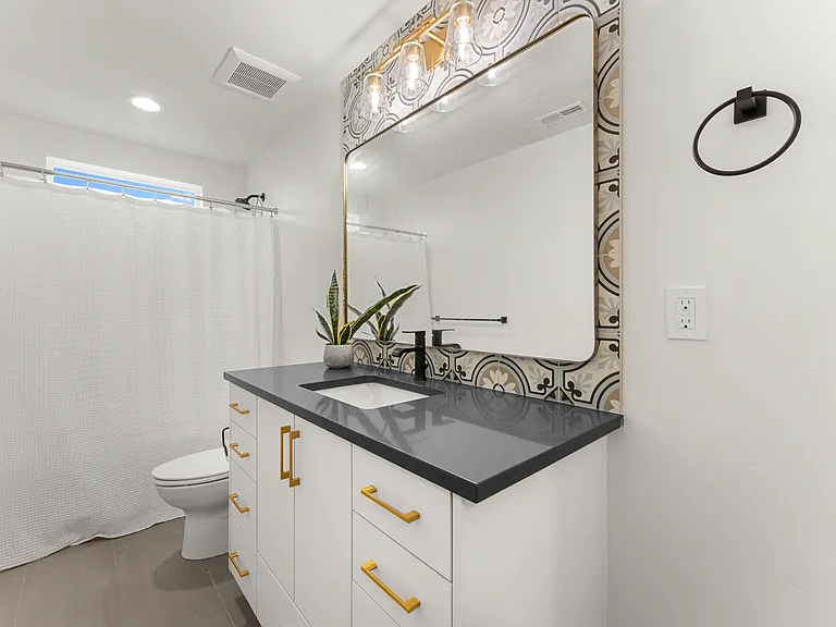 1183 N Webb Way — Photo 16