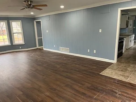 165 E Pecan Valley St — Photo 6