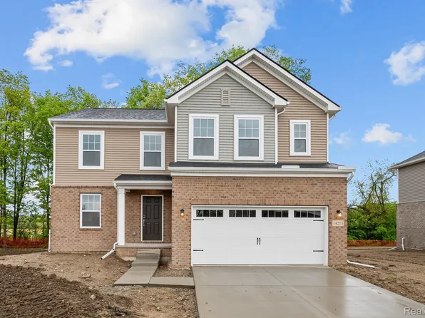 14213 Old Oak Trl, Belleville, MI 48111
