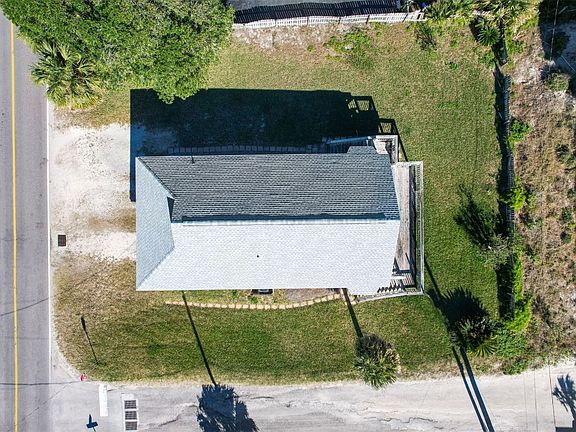5th image of 724 N Fletcher Ave