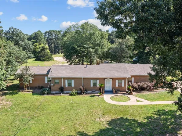 3607 E Main St, Nacogdoches, TX 75961