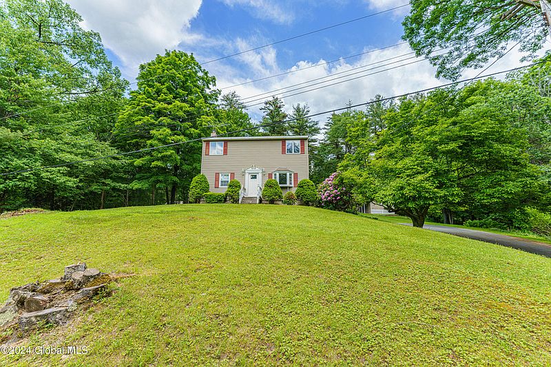 2nd image of 292 Palmer Road