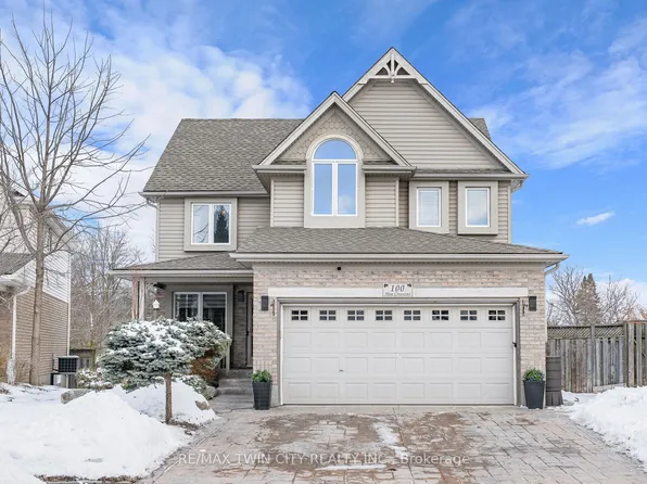100 Hay Cres, Cambridge, ON N1P 1H7