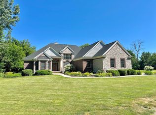 9598 Canal Rd, Geneseo, IL 61254