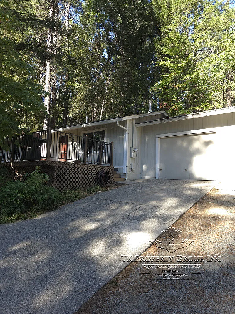 16048 Mountain View Drive - 1 — Photo 1