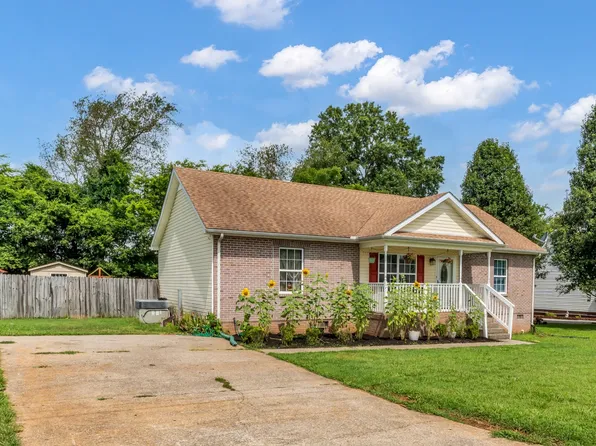 104 Buena Vista Dr, Portland, TN 37148