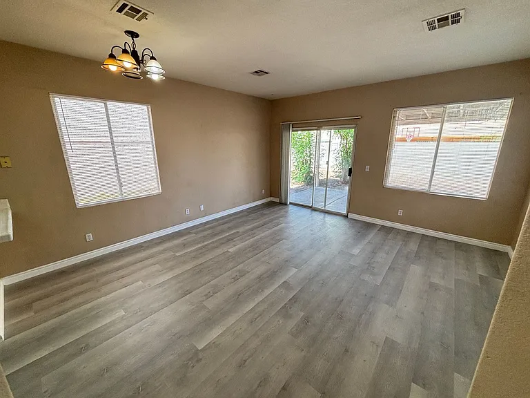 2398 Swifton Ct — Photo 12