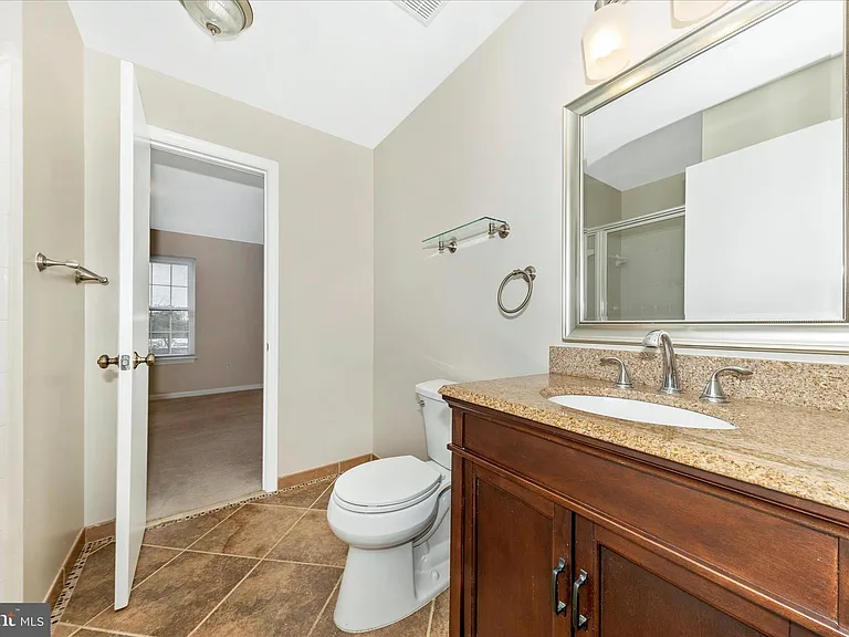 13205 Cloppers Mill Dr #13D — Photo 33