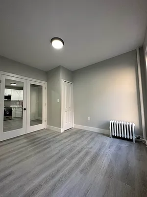 Rented by Peter R. Hungerford, LREB | media 37