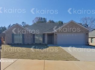 251 Magnolia Dr, Prattville, AL 36067