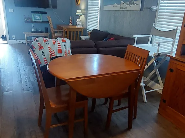 616 Lake St, Twin Lakes, WI 53181