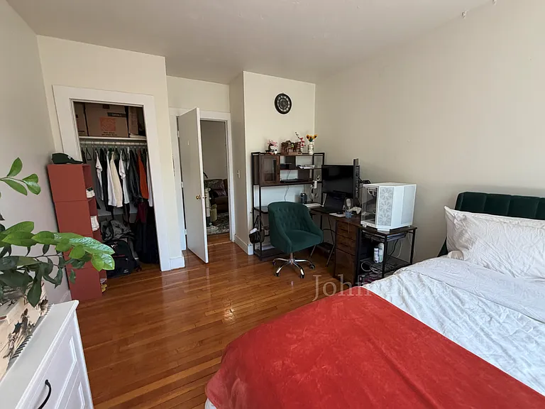 1634 Commonwealth Ave #10 — Photo 4