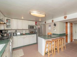 5608 202nd St #B, Oakland Gardens, NY 11364