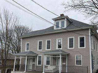 71 Pike St, Biddeford, ME 04005
