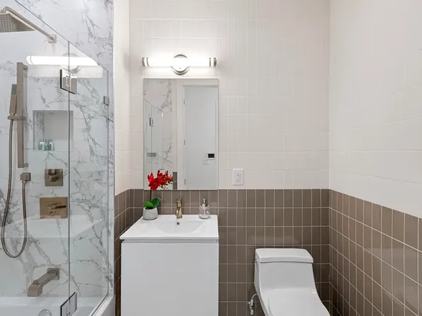 371 Lincoln Road image 14 of 18