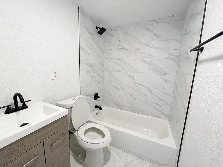 342 S Lincoln St #2 — Photo 7