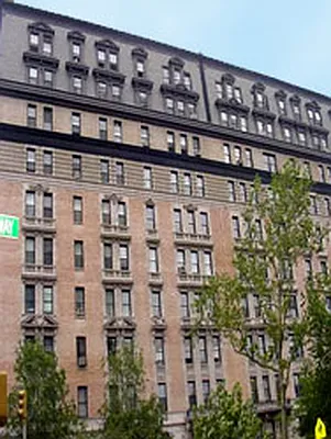 Sold by Corcoran | media 25