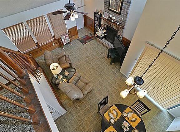 4th image of 310 Ironbark Dr