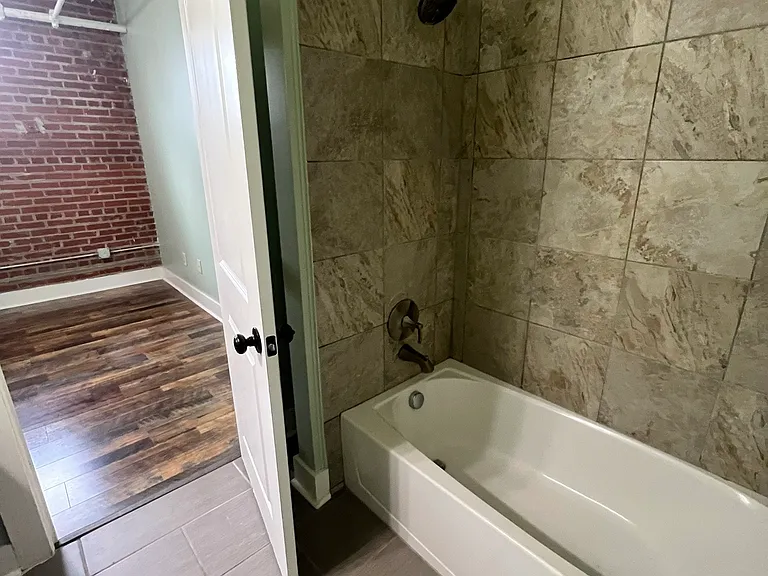 619 Ryan St — Photo 16