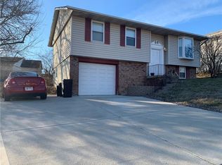 737 Millard Dr, Franklin, OH 45005