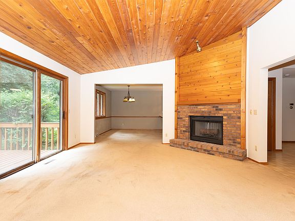 4th image of 901 E Windfield Pl APT D
