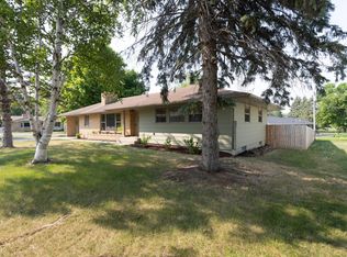 1224 Somerset Rd, Fergus Falls, MN 56537