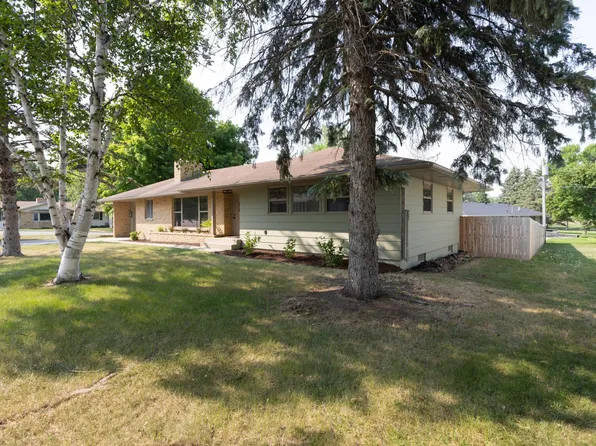 1224 Somerset Rd, Fergus Falls, MN 56537