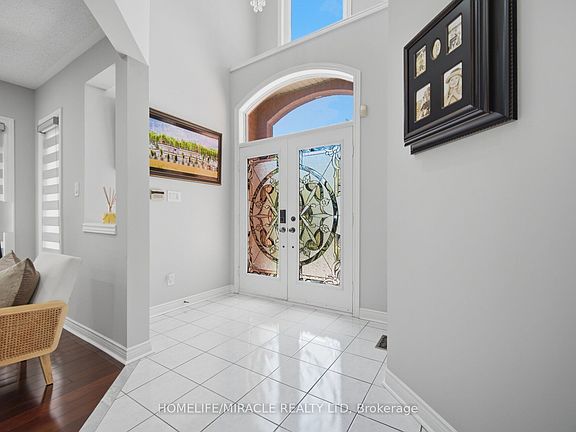 2nd image of 11 Barleyfield Rd