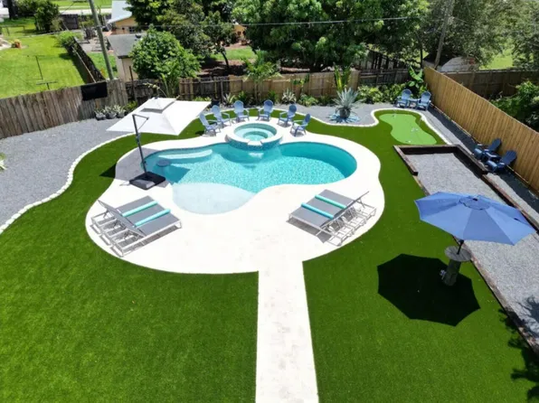 270 NW 36th St, Boca Raton, FL 33431