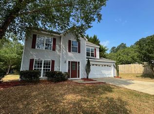 102 Alice Ct, Apex, NC 27502