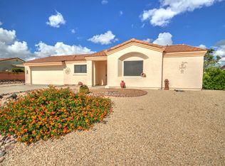 1488 W Prestwick Dr, Green Valley, AZ 85622
