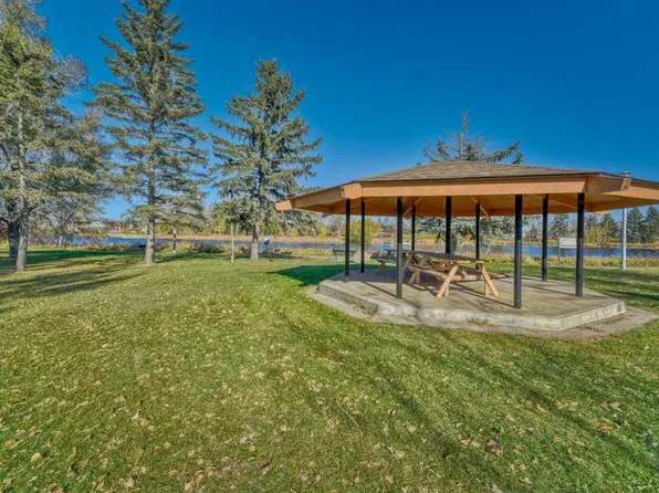 606 E Lakeside Blvd #12, Strathmore, AB T1P 1B8