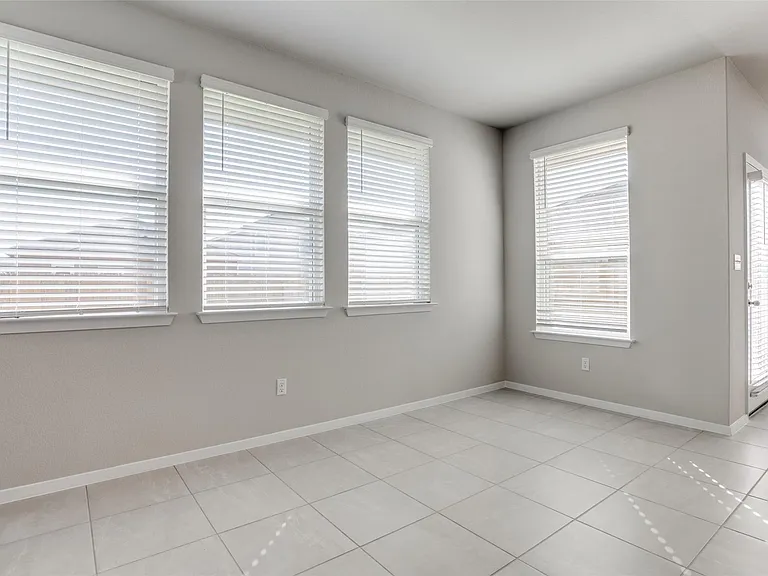 140 Living Reef Dr — Photo 6